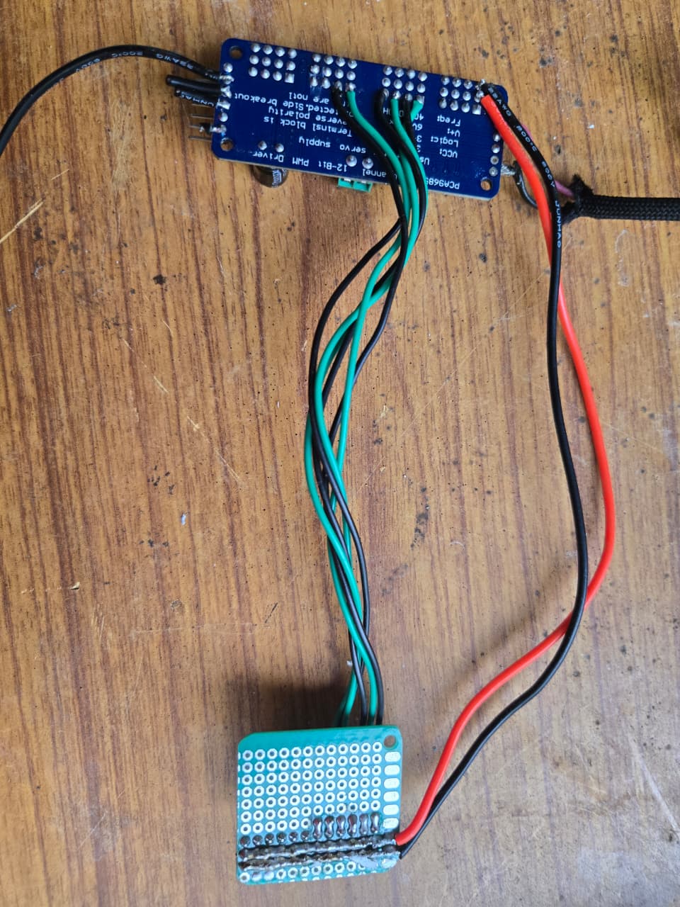Spider Quadruped - 3D-printed frame and legs
