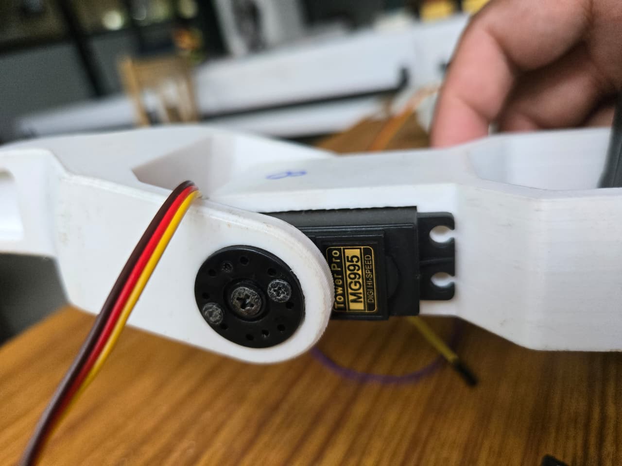 Spider Quadruped - Electronics and servo driver